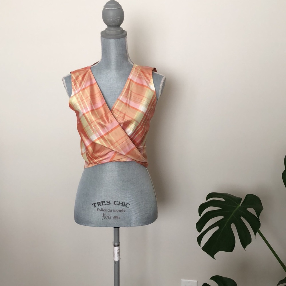 Ellen Tracy 100% Silk Wrap Top